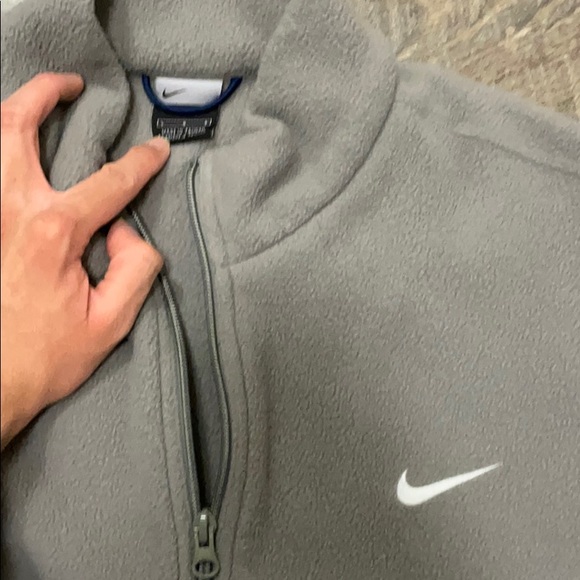 Vintage Nike Fleece Vest - Picture 3 of 7
